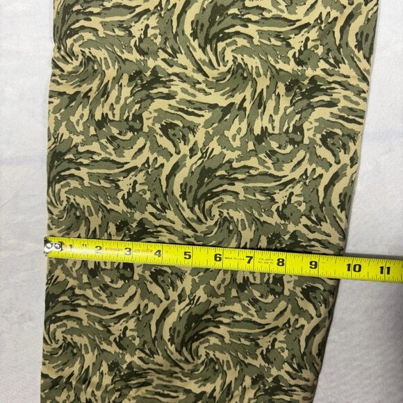 True Religion Camo Cargo Pants Mens Green Swirl Camo Utility Work Size 36 - Picture 16 of 16